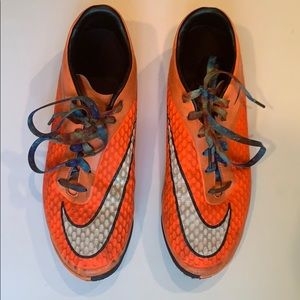 Nike Venom Indoor Soccer Cleats